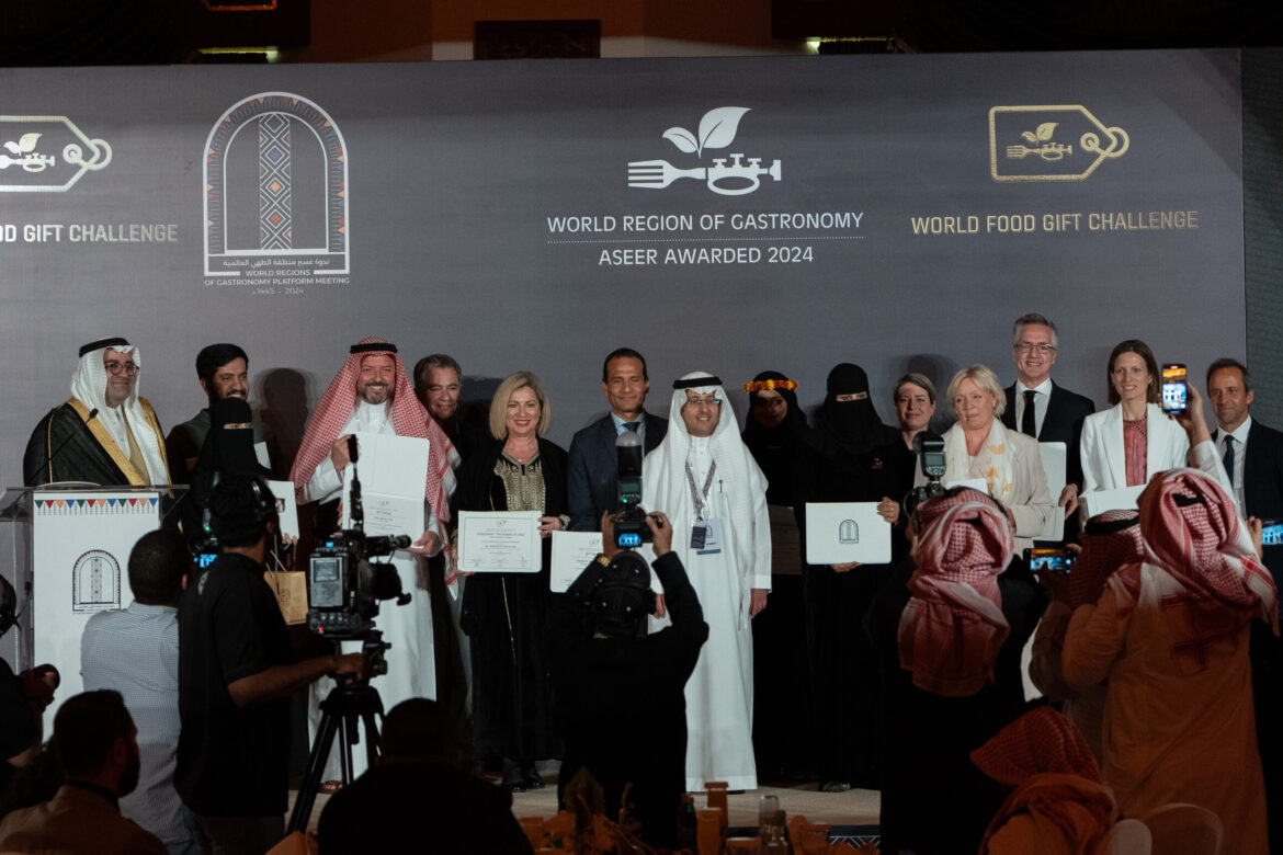 IGCATs-World-Food-Gift-Challenge-awards-10-top-products-in-Aseer_Press-release-scaled.jpg